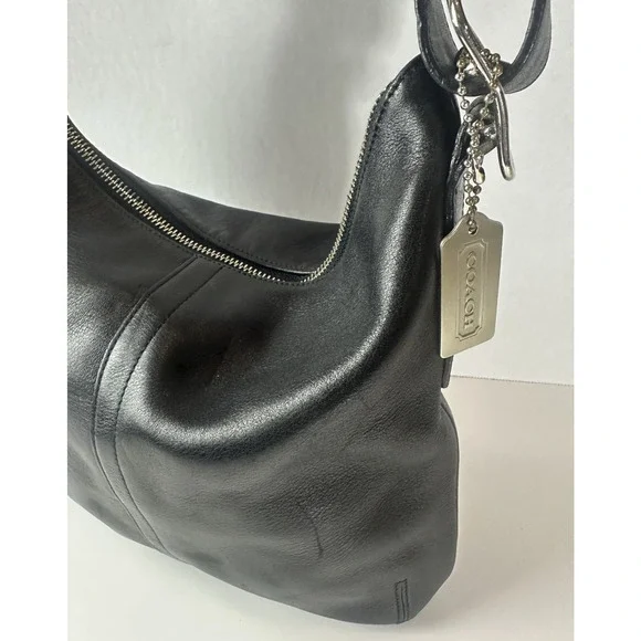 Coach Black Leather Slim Legacy Crossbody Shoulder Bag Adjustable 9326 Purse - Picture 15 of 16